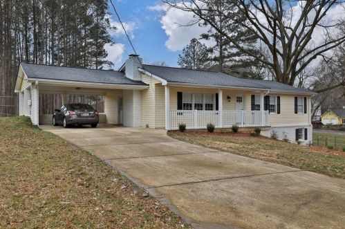 3810 Catalina Dr, Marietta, GA 30066-2851