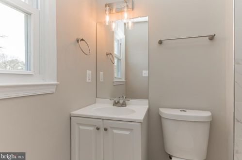 12605 Kuhl Rd, Silver Spring MD 20902-1444 exterior