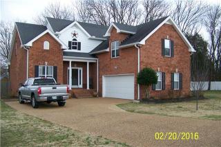 1611 Woodhaven Ct, Lebanon, TN 37087-1334