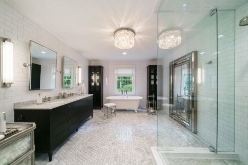 1574 Cave Rd, Atlanta GA  30327-3120 exterior