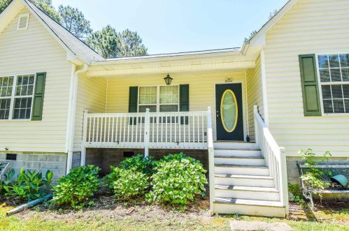1115 Flat Shoals Rd, Concord, GA 30206-3026