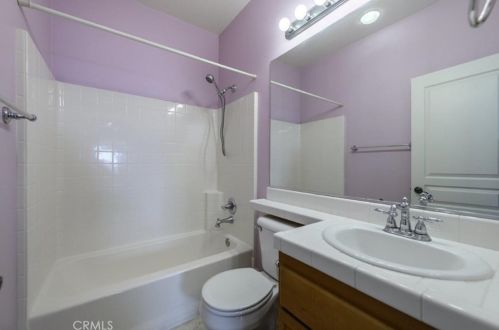 15 Tall Oak, Irvine CA  92603-4213 exterior