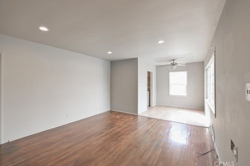 534 Victor Ave, Anaheim, CA 92801-2438