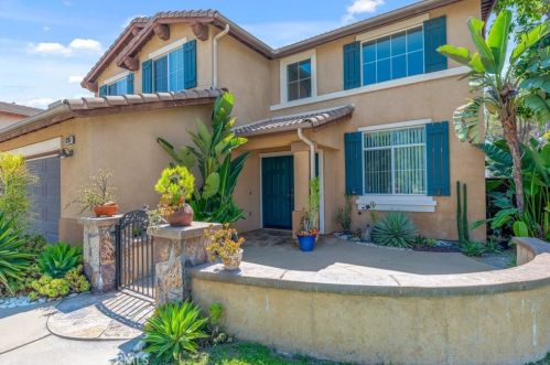 12351 Mesa Grove Dr, Riverside, CA 92503-6773