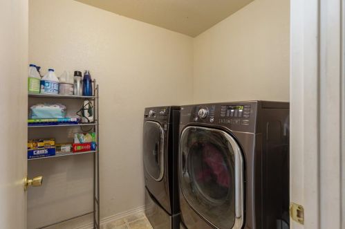 4932 Water Rdg Ln, Fort Worth TX  76179-4239 exterior