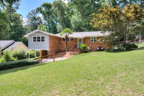 920 Hammond Dr, North Augusta, SC 29841-3270