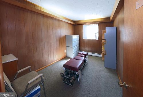 25 Roosevelt Blvd, Lancaster PA  17601-4039 exterior