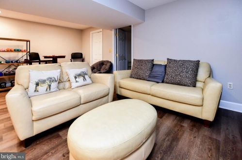 1909 Westchester Dr, Silver Spring MD 20902-3563 exterior