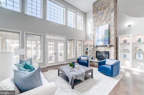 13719 Old Springhouse Ct, Lovettsville, VA 20180-2956
