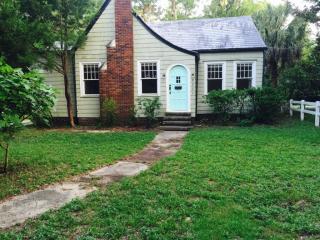 2321 Bonaventure Rd, Savannah GA  31404-8026 exterior