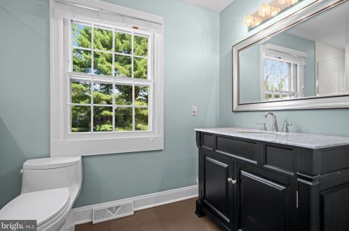 12 Nelson Ridge Rd, Princeton NJ  08540-7436 exterior