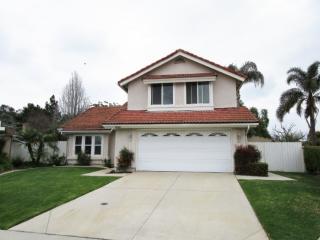 6086 Palomar Cir, Camarillo, CA 93012-4323