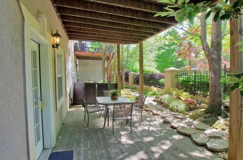 2475 Brookhaven Hts Ct, Atlanta GA  30319-5243 exterior