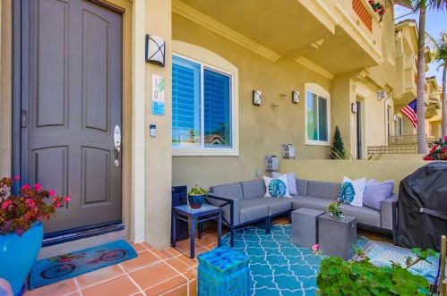 2764 Carlsbad Blvd, Carlsbad, CA 92008-2265