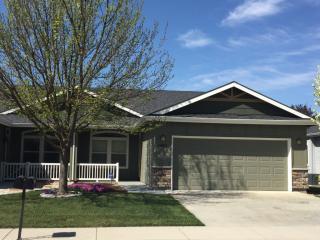 2485 Tully Cove Way, Meridian ID  83646-3751 exterior