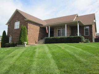 3543 Overridge Cir, Adams, TN 37010-8026