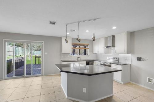 8029 Colbi Ln, Fort Worth TX  76120-5634 exterior