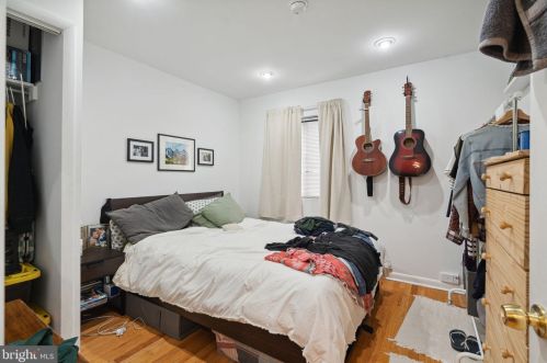 620 19 St, Philadelphia PA  19146-1439 exterior