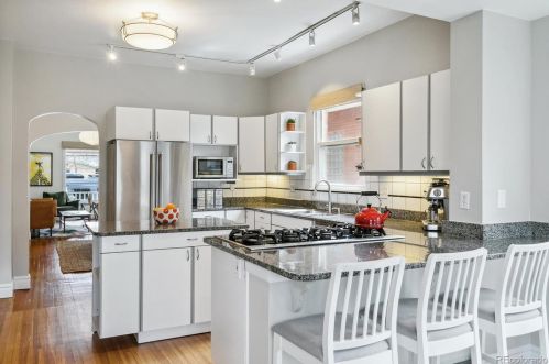 735 Washington St, Denver CO  80209-4311 exterior