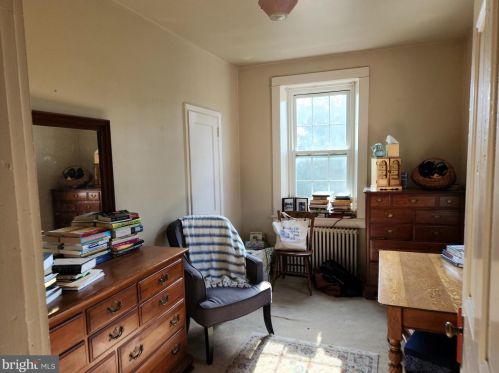 750 Summit Dr, Lancaster PA  17601-1152 exterior