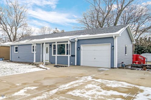 775 Jonette Ave, Bradley, IL 60915-1123