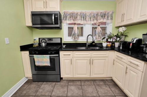 3827 East Ave, Forest View IL  60402-4037 exterior