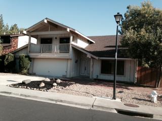 4360 Fallbrook Rd, Concord, CA 94521-3514
