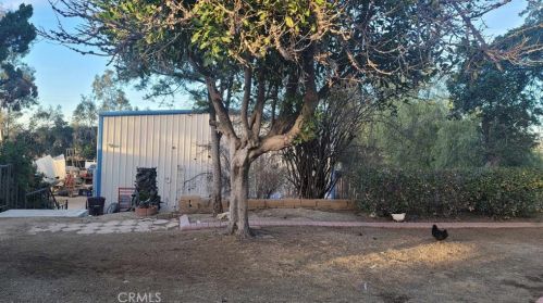 20516 Avenida Hacienda, Riverside CA  92508-2441 exterior
