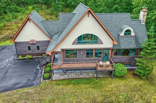 25 Wildwood Rd, Auburn, NH 03032-3749