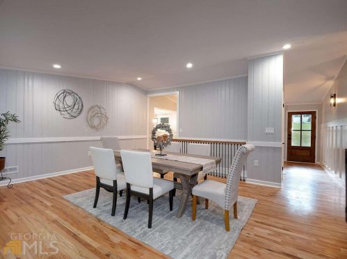 2114 Drew Vly Rd, Atlanta GA  30319-3918 exterior