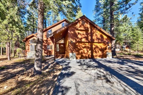 12064 Kitzbuhel Rd, Truckee, CA 96161-6167