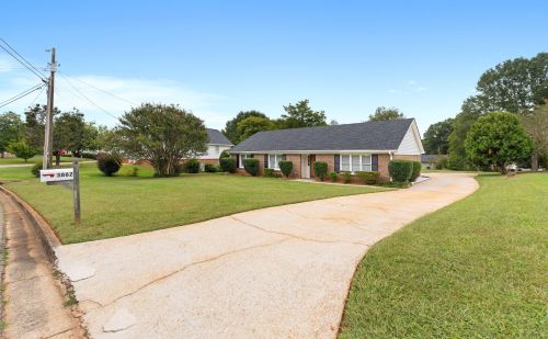 3862 Pointers Way, Conyers GA  30094-4072 exterior