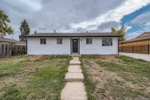 2010 Jewell Ave, Denver CO  80223-3705 exterior