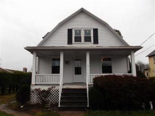313 Lincoln St, Pittston, PA 18643-1542