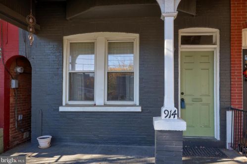914 Plum St, Lancaster PA  17602-1938 exterior