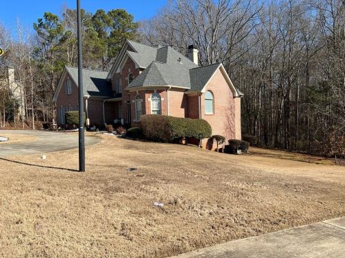 2740 Wellington Way, Conyers GA  30013-6414 exterior