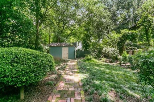 1094 Colquitt Ave, Atlanta GA  30307-1945 exterior