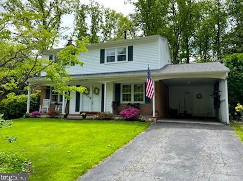 6815 Reynard Dr, Springfield, VA 22152-2728