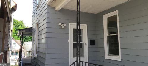 232 Elm St, Harrisburg, PA 17113-2417