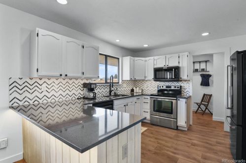 8750 Lariat Loop, Elizabeth CO 80107-9316 exterior