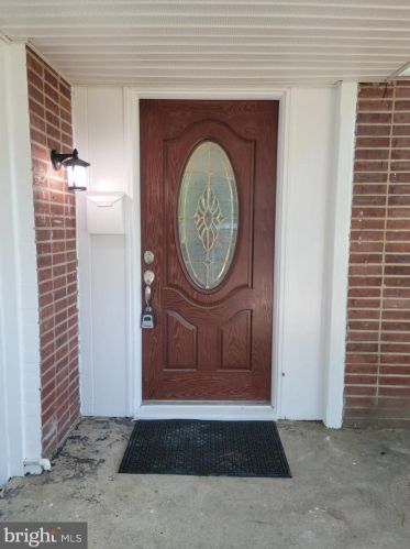 169 Sunset Rd, Willingboro, NJ 08046-1525