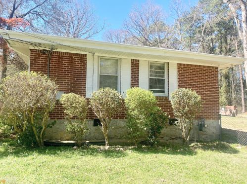 3703 Hill Acres Rd, Atlanta GA  30331-4816 exterior