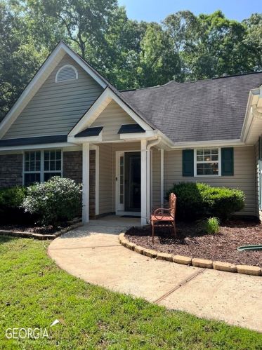 155 Ashley Woods Dr, Newnan, GA 30263-5459