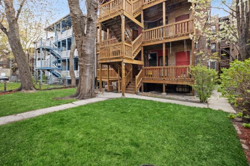 5484 Everett Ave, Chicago IL  60615-5918 exterior