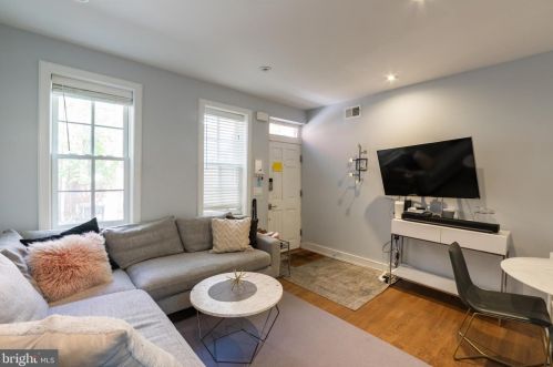 1812 Addison St, Philadelphia PA  19146-1403 exterior