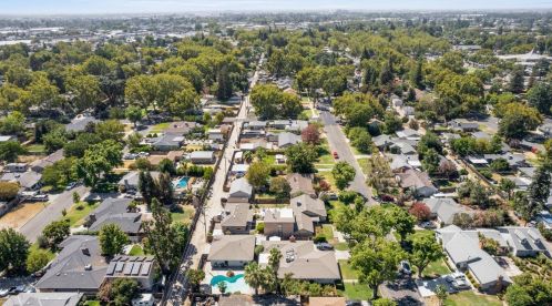 1432 Marshall St, Turlock CA 95380-4133 exterior