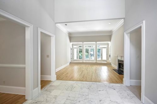 110 Hemmingwood Way, Atlanta GA  30350-4331 exterior