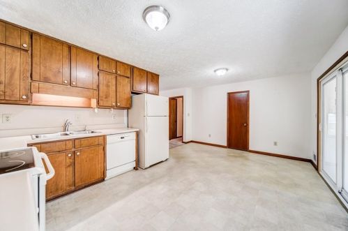 226 Ashland Dr, Stockbridge GA  30281-1768 exterior