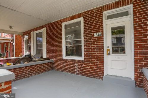 1726 Herr St, Harrisburg PA  17103-1538 exterior