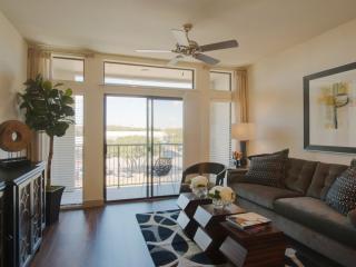 10011 Stonelake Blvd, Austin TX  78759-5825 exterior